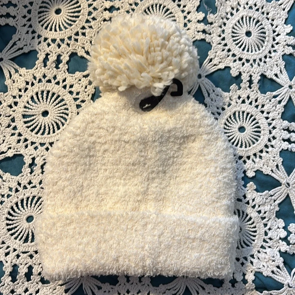 C.C baby super soft‎ beanie with poms cream